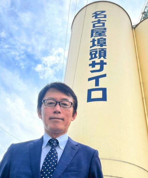 代表取締役社長　内藤　修之